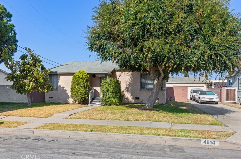 4814 Rose Ave, Long Beach, CA 90807