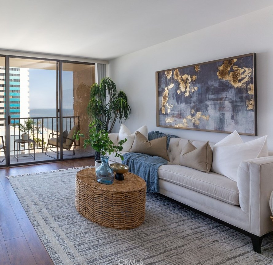 1750 E Ocean Blvd #1004, Long Beach, CA 90802