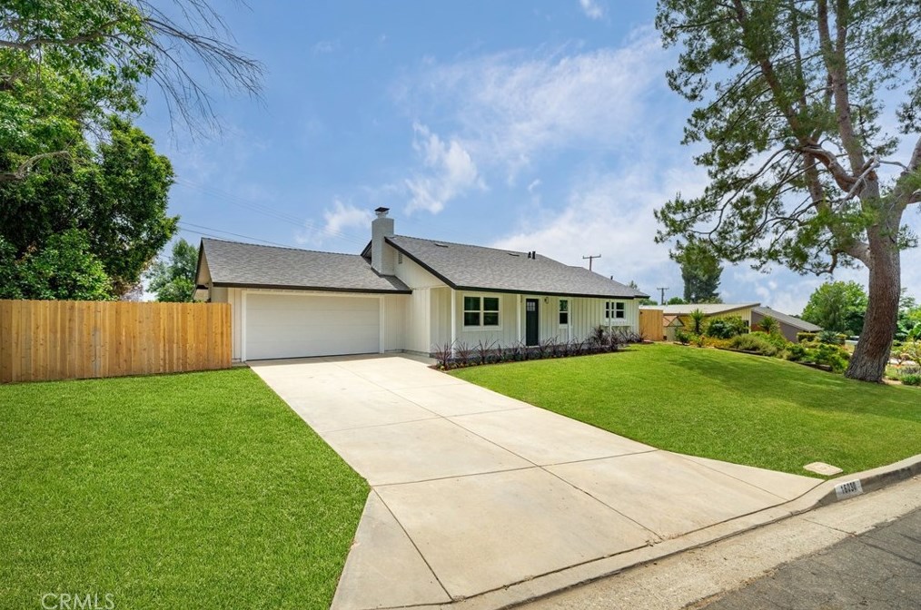 16030 La Calma Dr, Whittier, CA 90603-1451