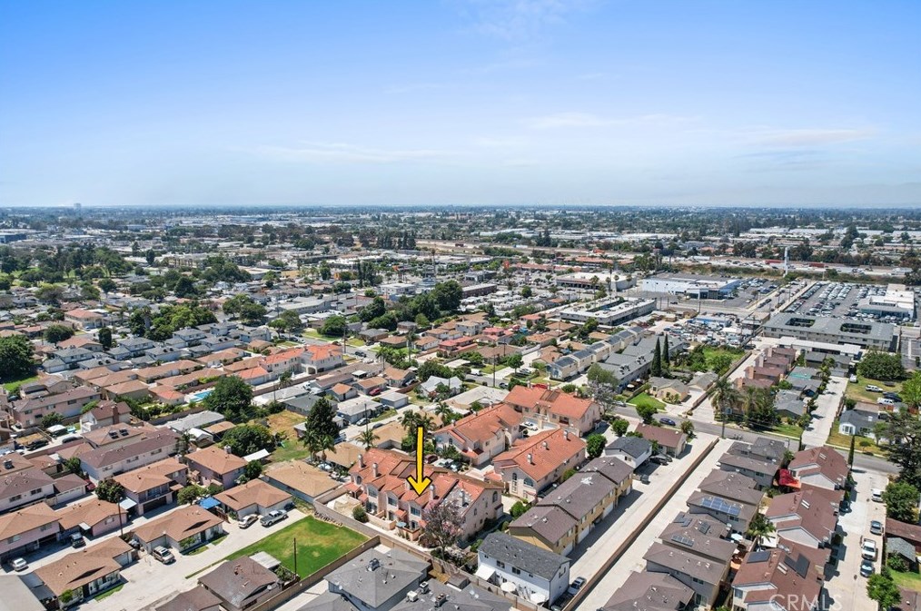 8612 Ramona St, Bellflower CA 90706-7746 exterior