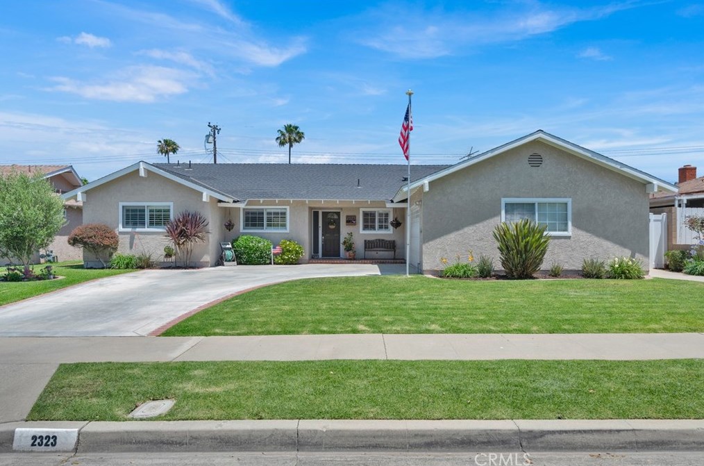 2323 E Trenton Ave, Orange, CA 92867