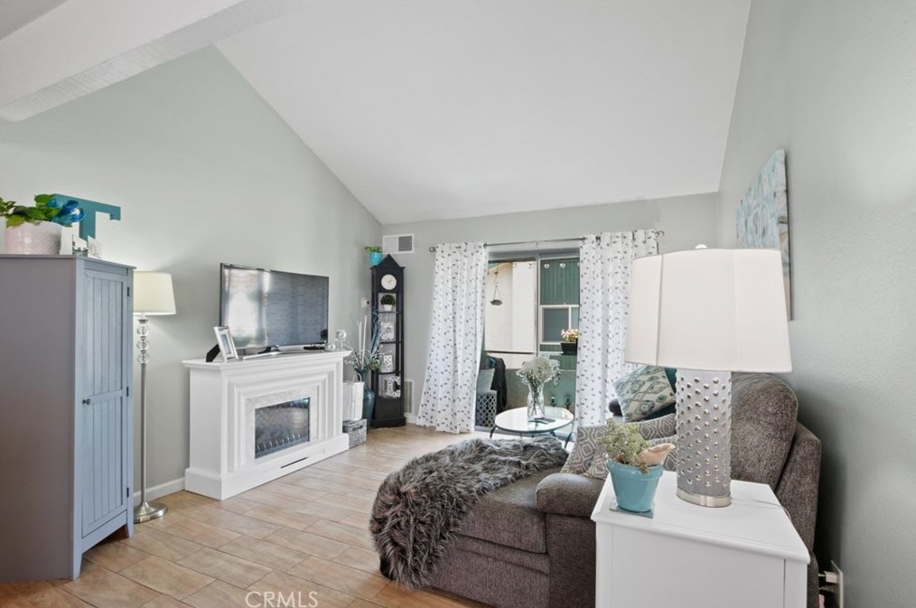 15432 La Mirada Blvd #a201, La Mirada, CA 90638