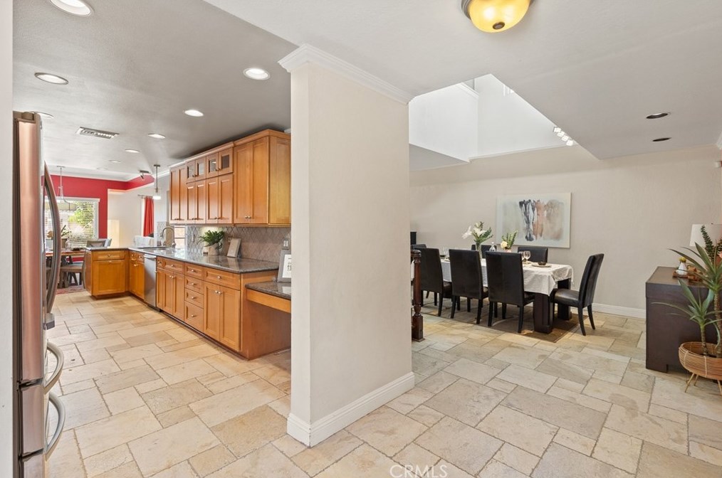 5041 Marion Ave, Cypress, CA 90630-4424