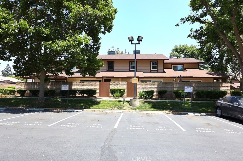 2035 Magnolia Ave, Ontario, CA 91762