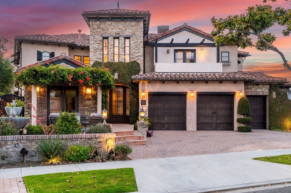 2851 Tucker Ln, Los Alamitos, CA 90720-4758