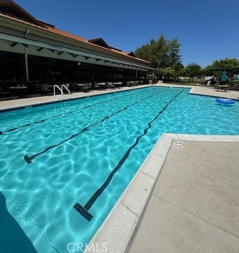 993 Blackhawk Dr, Beaumont CA  92223-8515 exterior