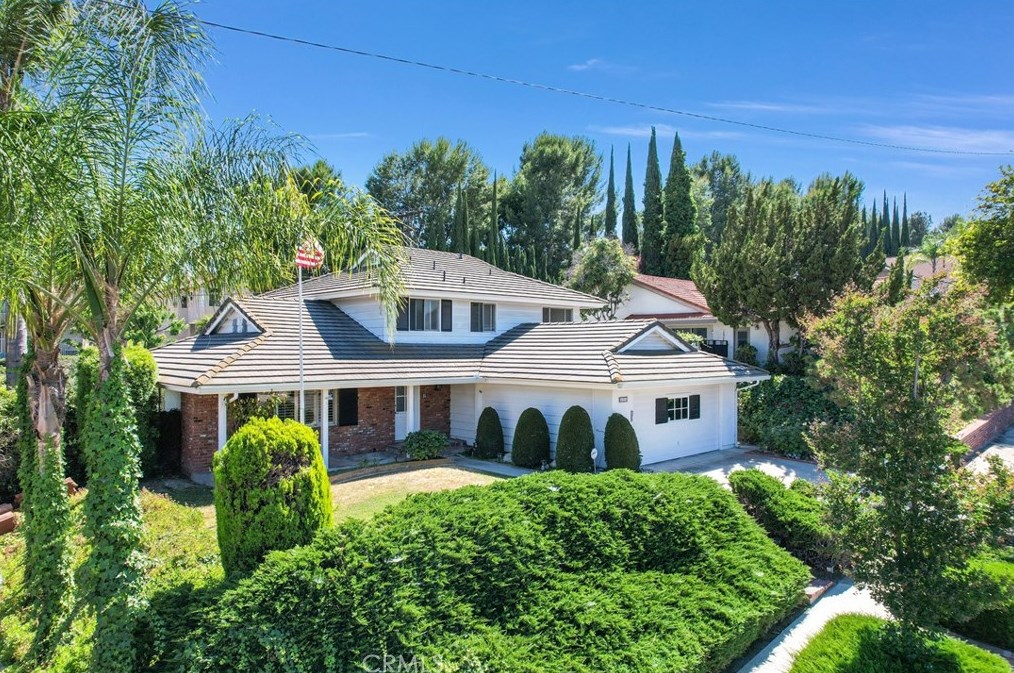 420 W Country Hills Dr, La Habra, CA 90631