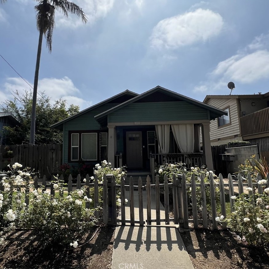 7322 Pickering Ave, Whittier, CA 90602-1224