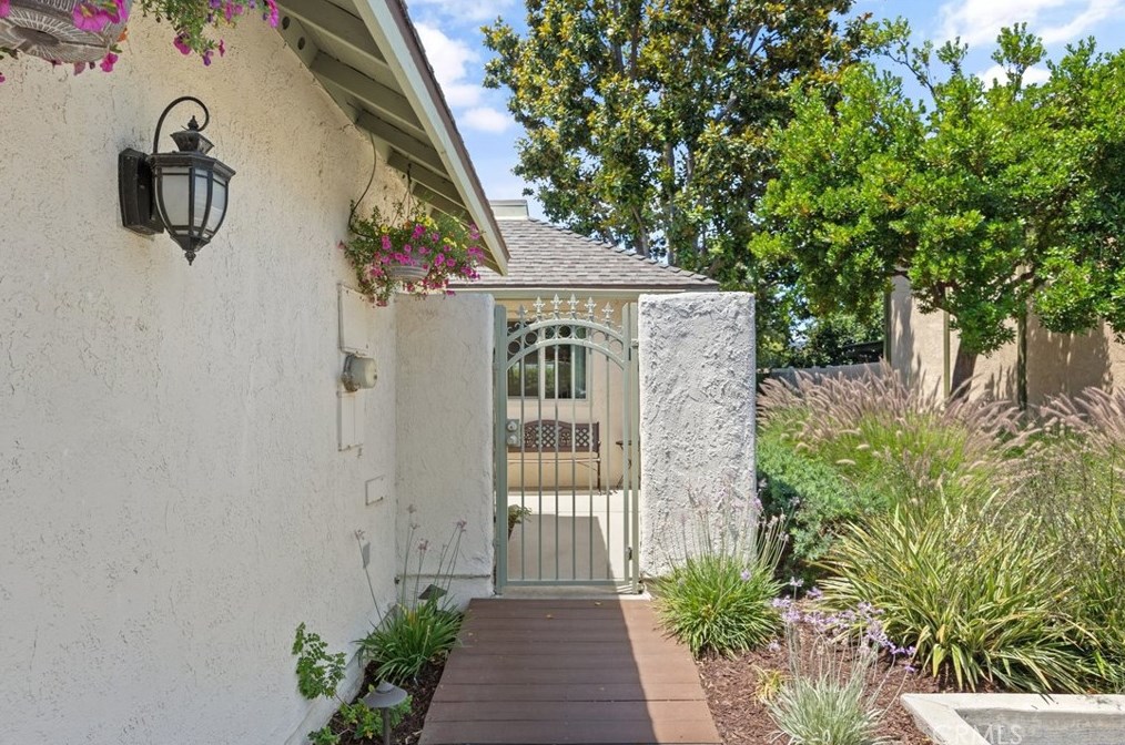 1671 Pine Dr, La Habra, CA 90631