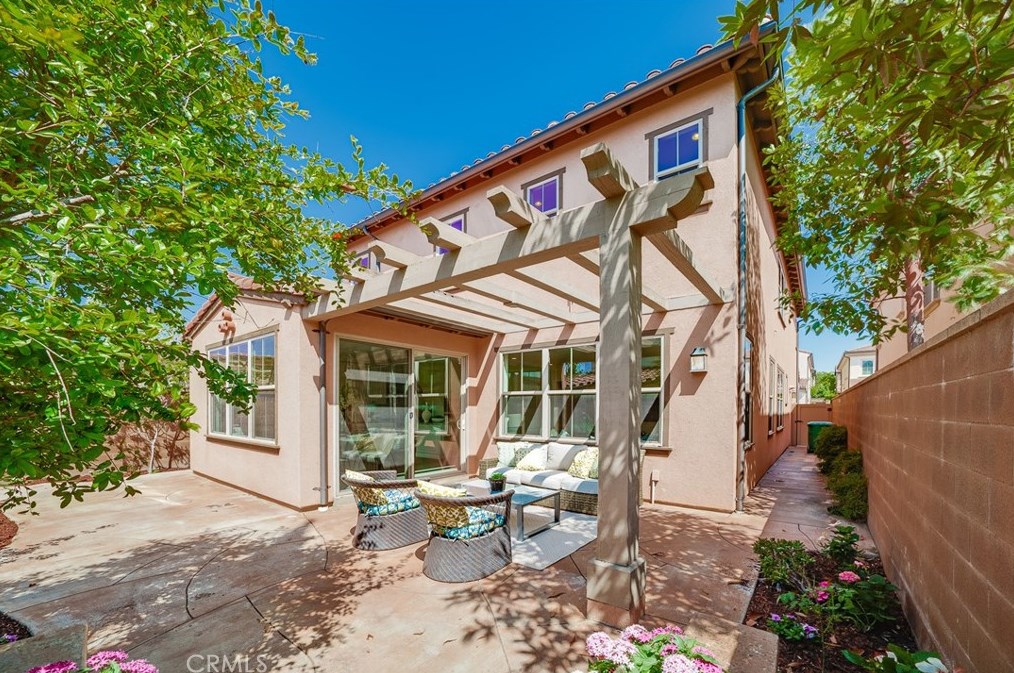 216 Midvale, Irvine, CA 92620