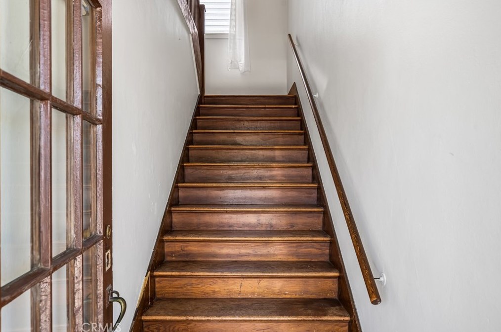 218 9th St, Long Beach CA  90813-4314 exterior