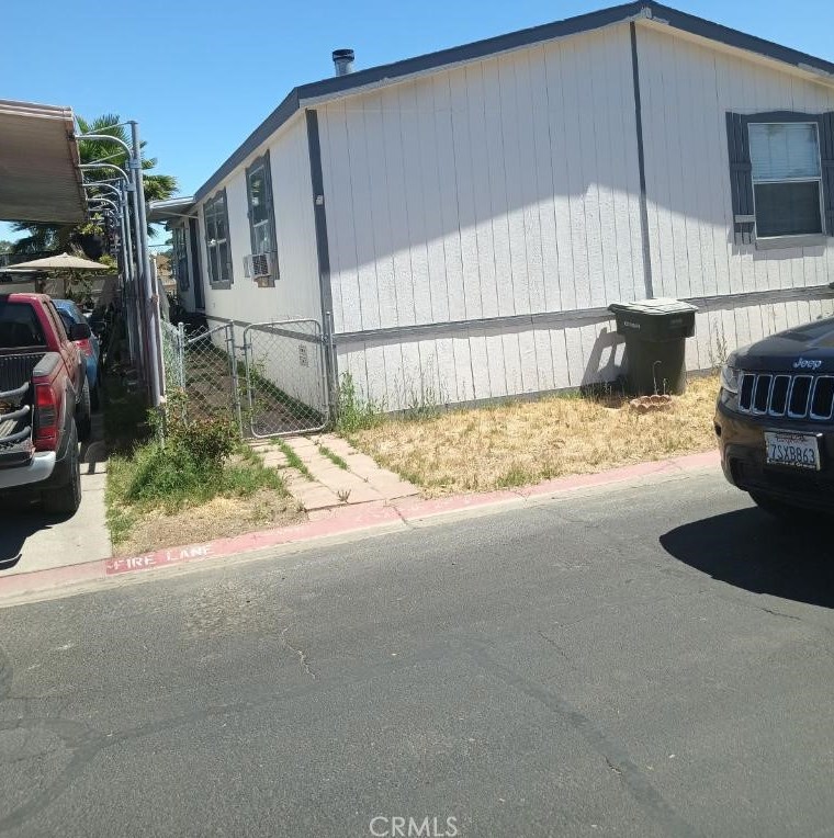 350 E San Jacinto Ave #68, Perris, CA 92571