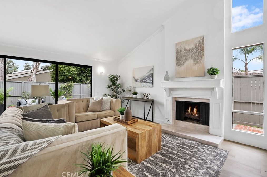 19731 Little Harbor Dr, Huntington Beach, CA 92648