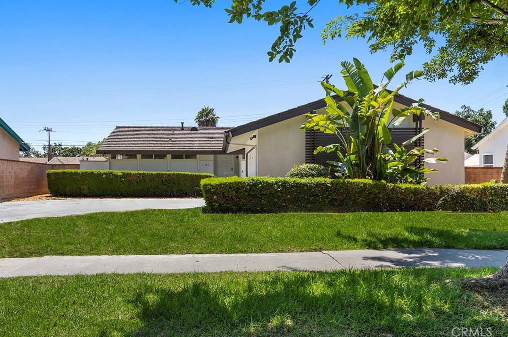 1420 W Katella Ave, Anaheim, CA 92802