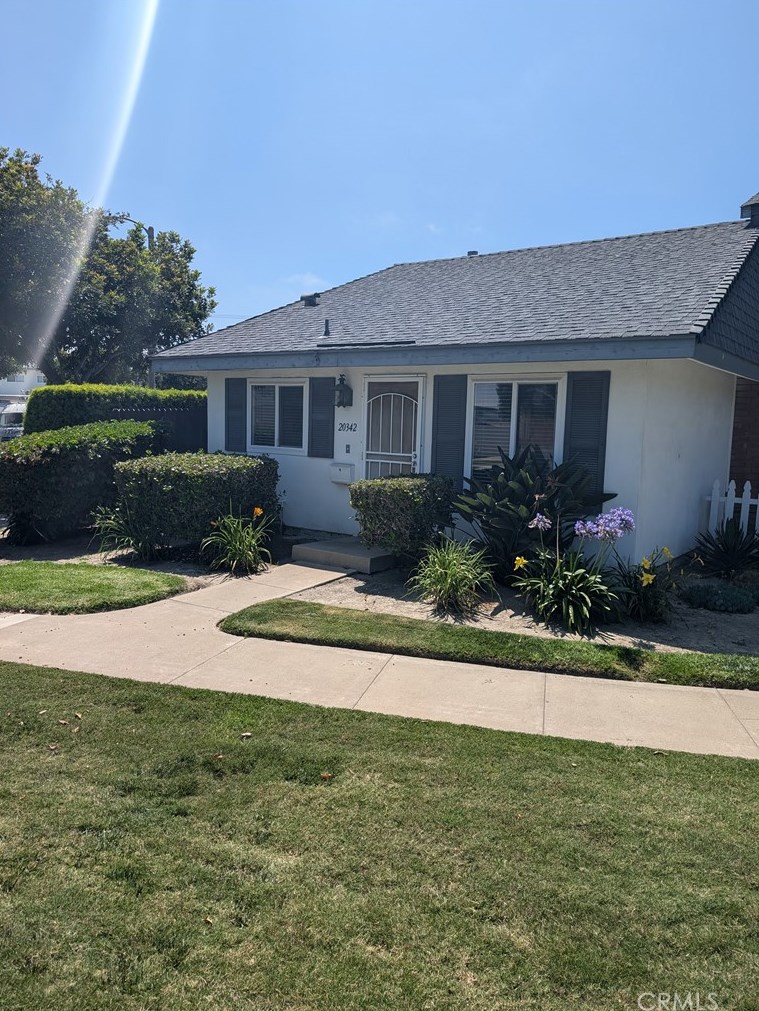 20342 Flora Ln, Huntington Beach, CA 92646