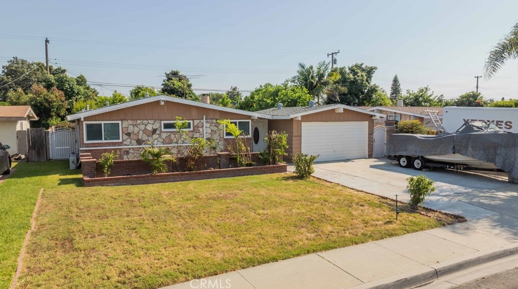 7752 Ruthann Ave, Stanton, CA 90680