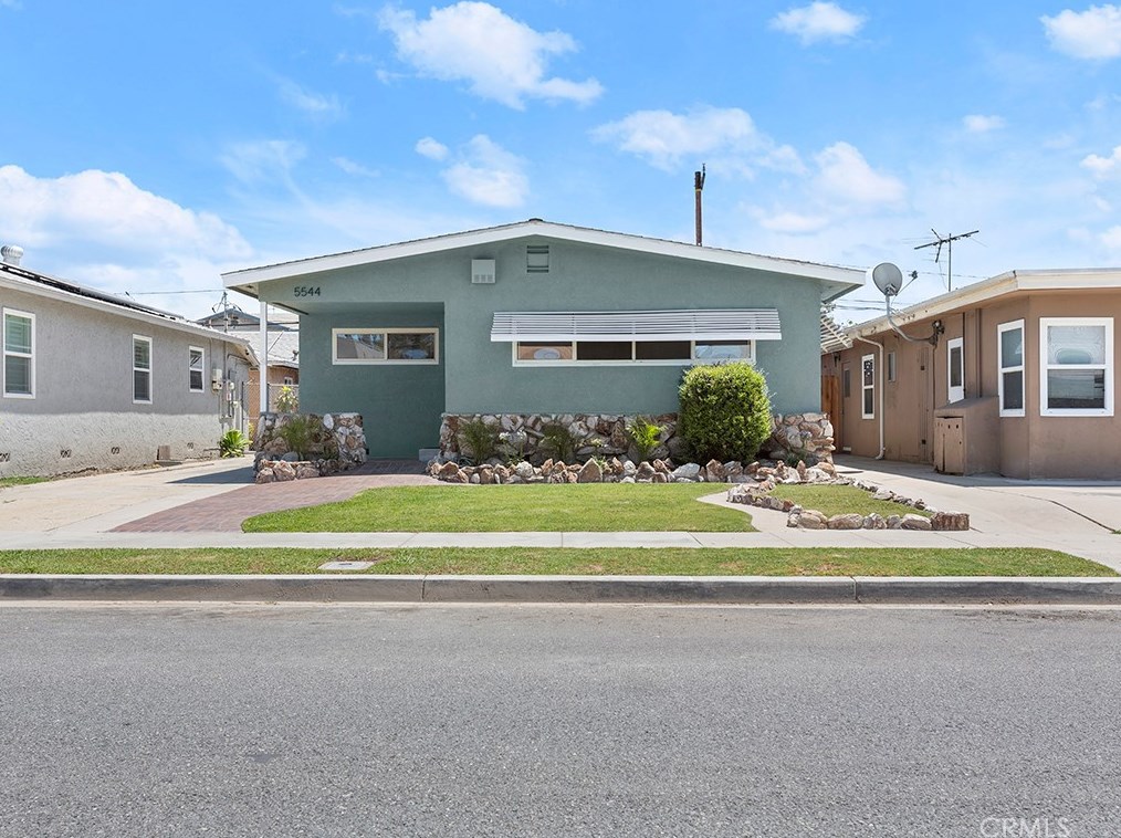 5544 Lime Ave, Long Beach, CA 90805-5417