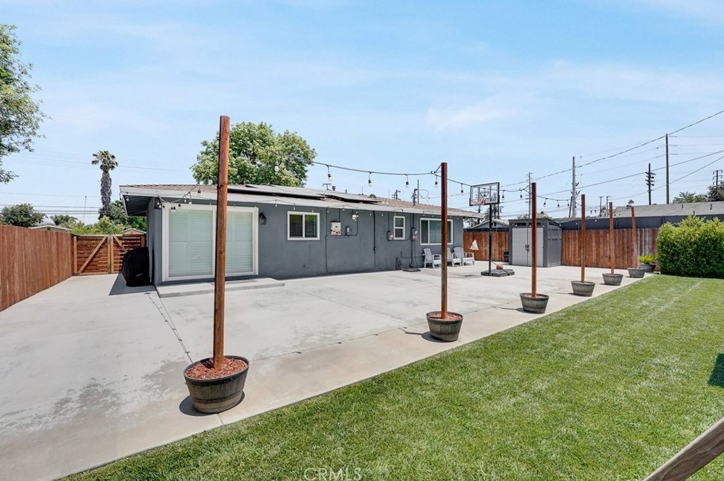 5734 Mountain View Ave, Riverside CA  92504-1500 exterior