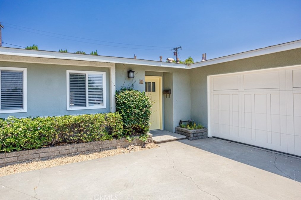 219 Wilson Ave, Orange, CA 92867-4828