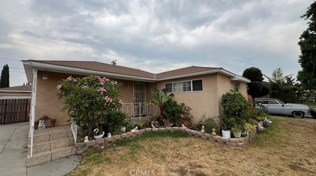 11243 Hulme Ave, Lynwood, CA 90262