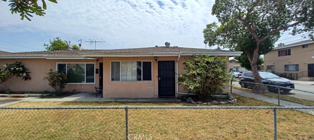 1011 E 21st St, Long Beach, CA 90806