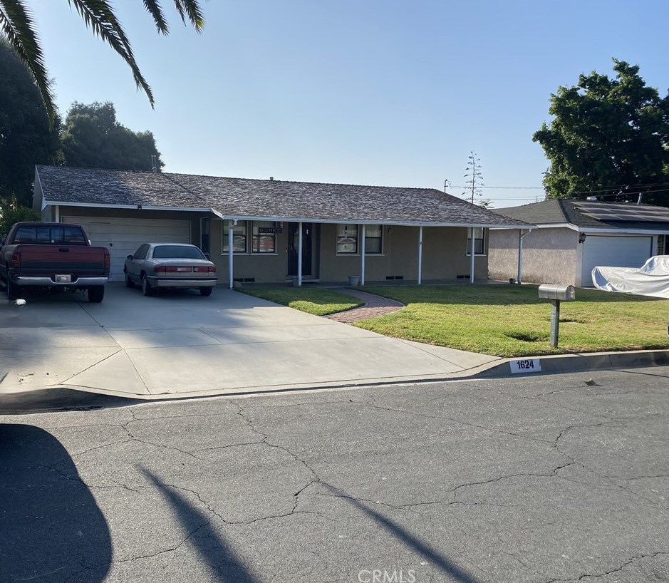 1624 Brightside Ave, Duarte, CA 91010-2801