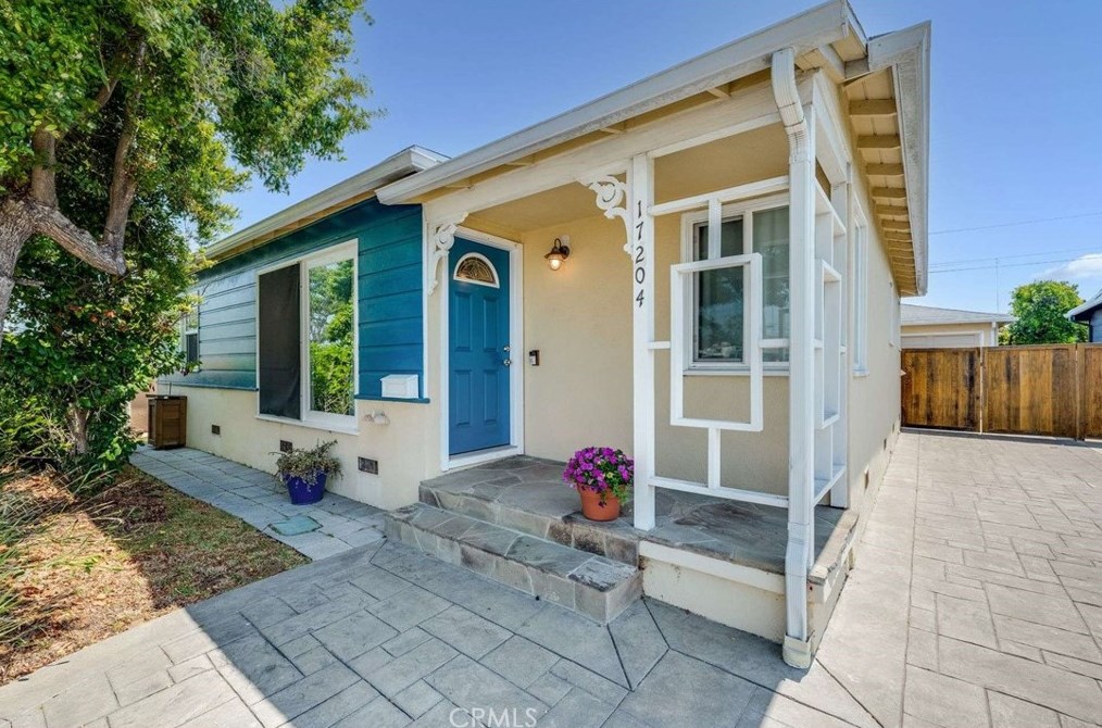 17204 Haas Ave, Torrance, CA 90504