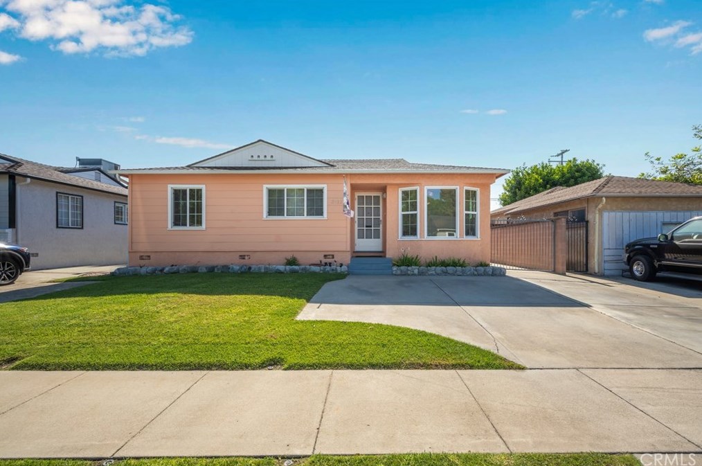 3712 Fanwood Ave, Long Beach, CA 90808