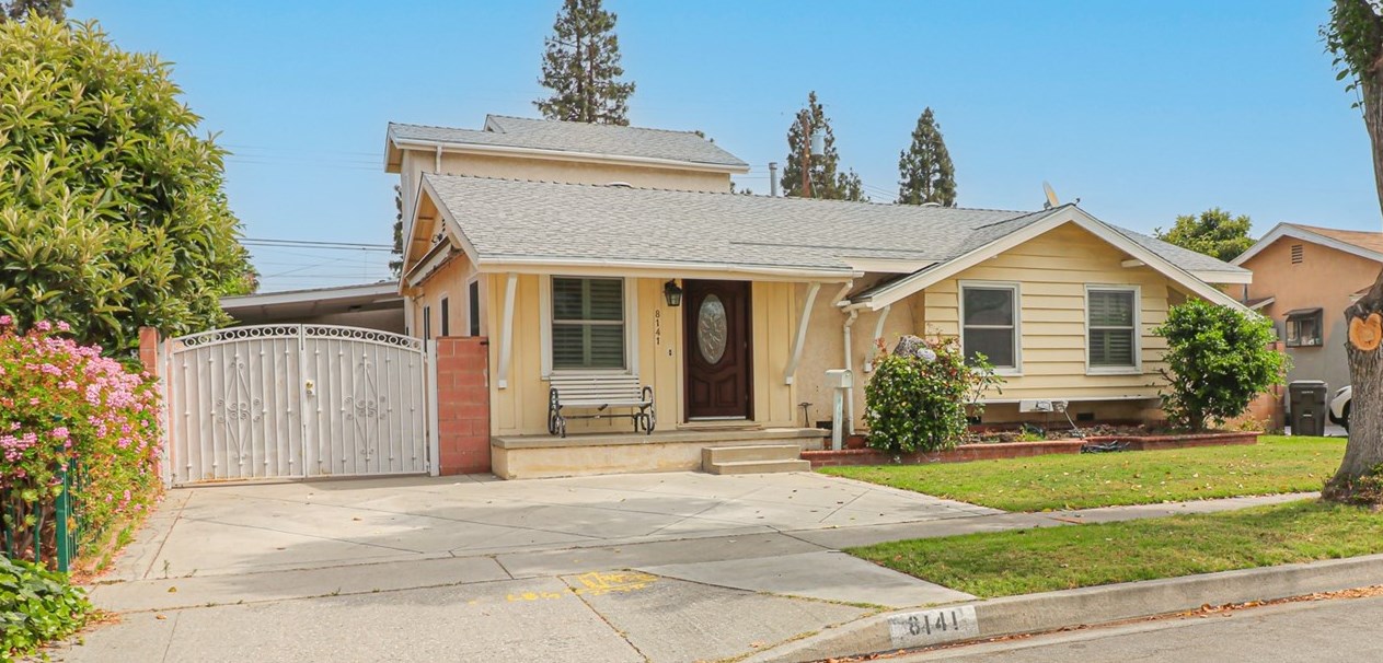 8141 E Topia St, Long Beach, CA 90808