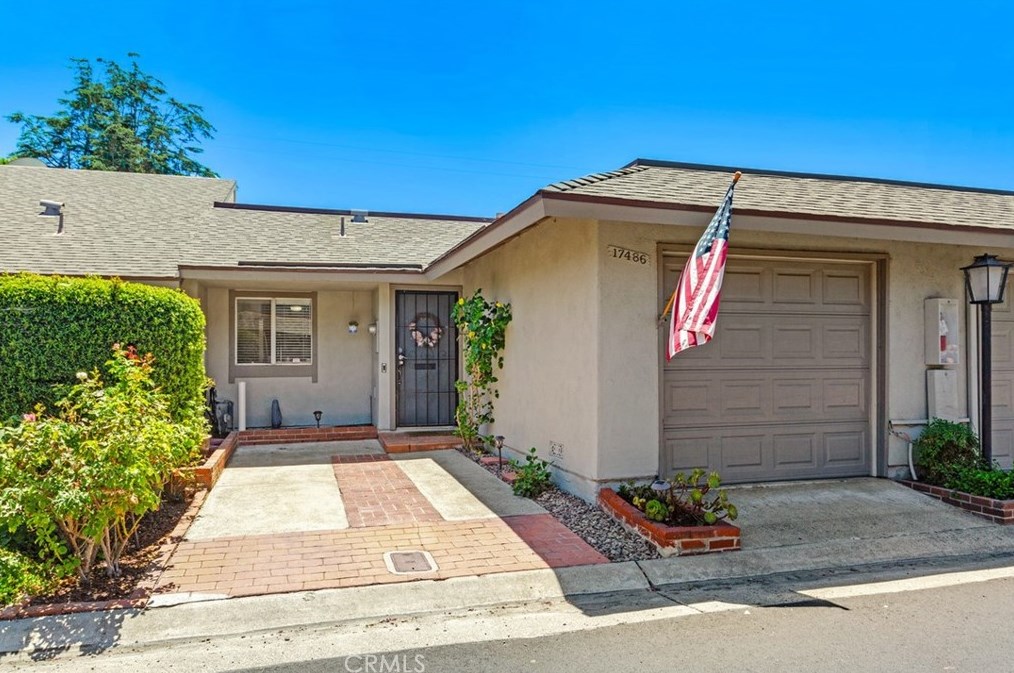 17486 Via Calma #45, Tustin, CA 92780