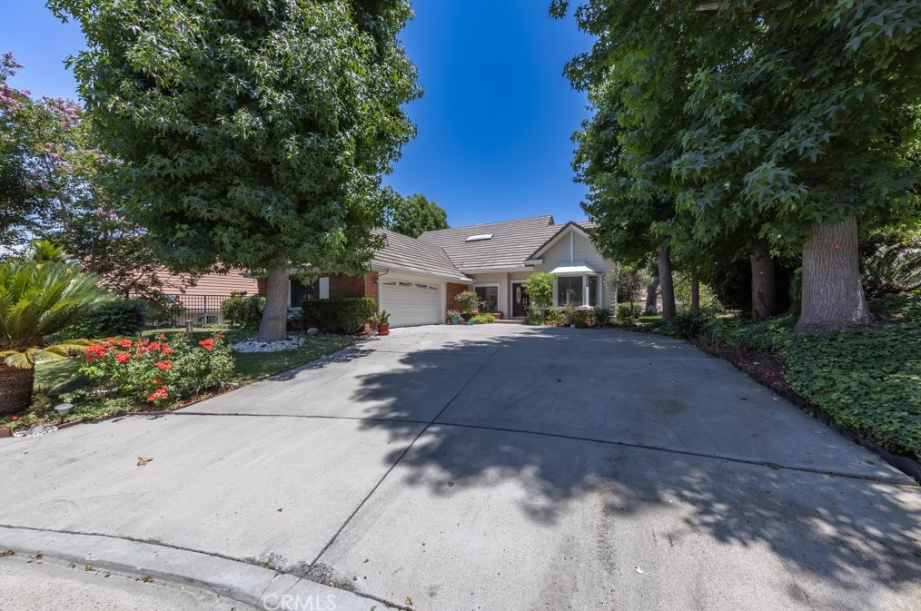 4420 E Ardmore St, Anaheim, CA 92807