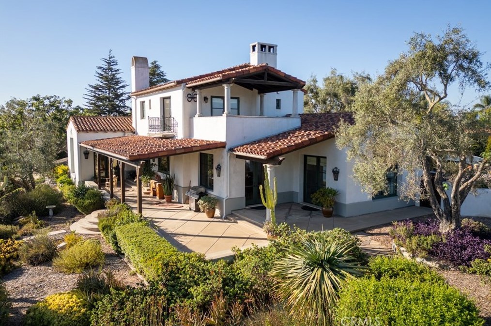 2132 Vista Valle Verde Dr, Fallbrook, CA 92028