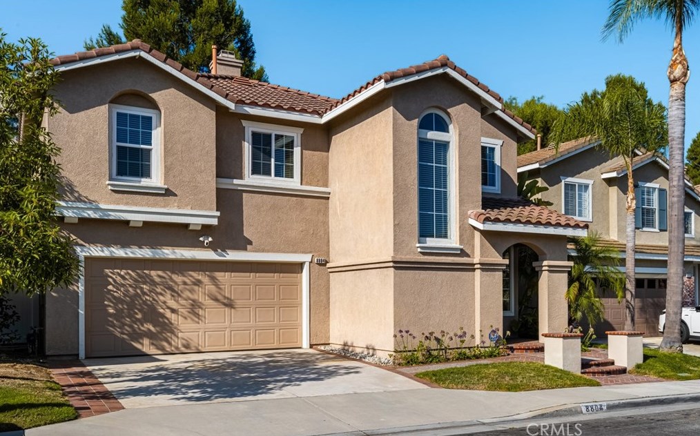 8804 E Heatherwood Rd, Anaheim, CA 92808