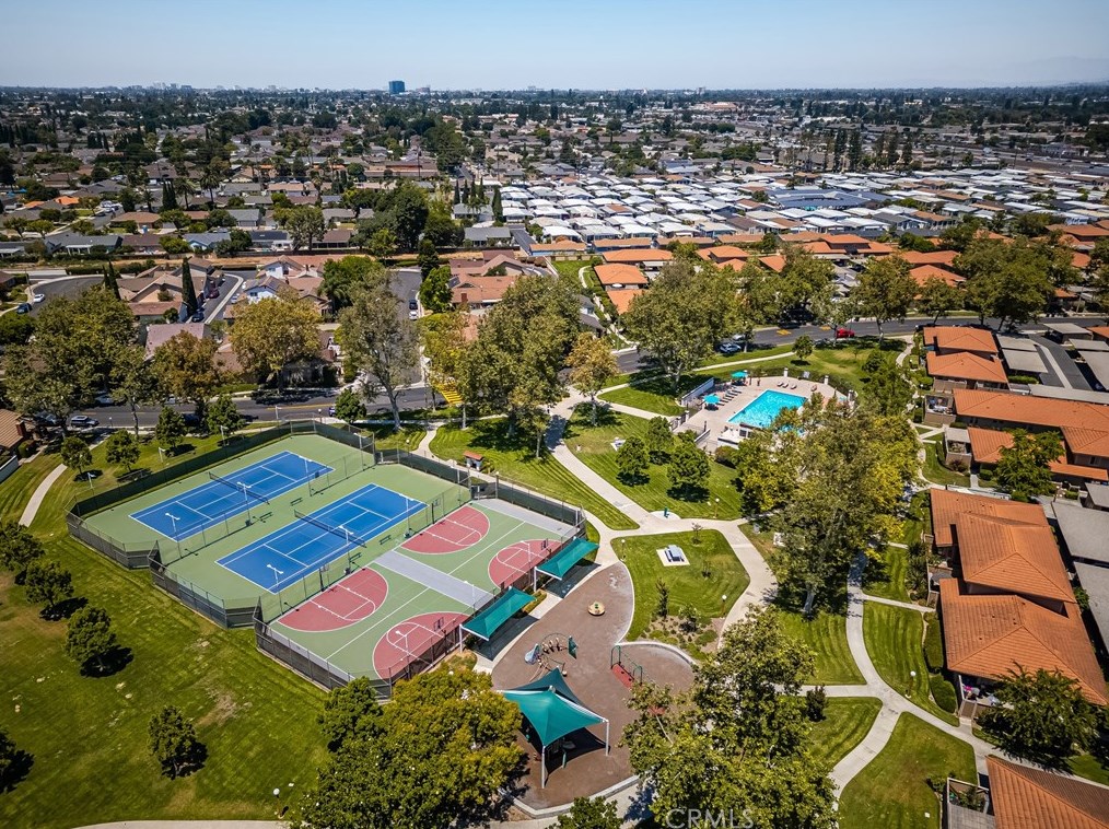 2244 Cranberry Rd, Tustin, CA 92780
