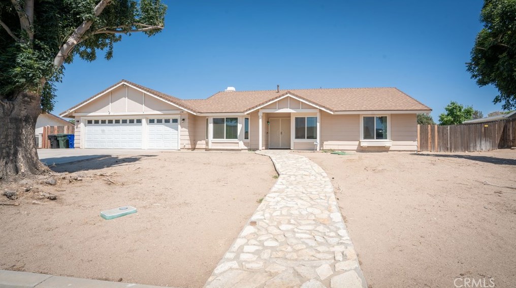 11381 Low Chaparral Dr, Victorville, CA 92392