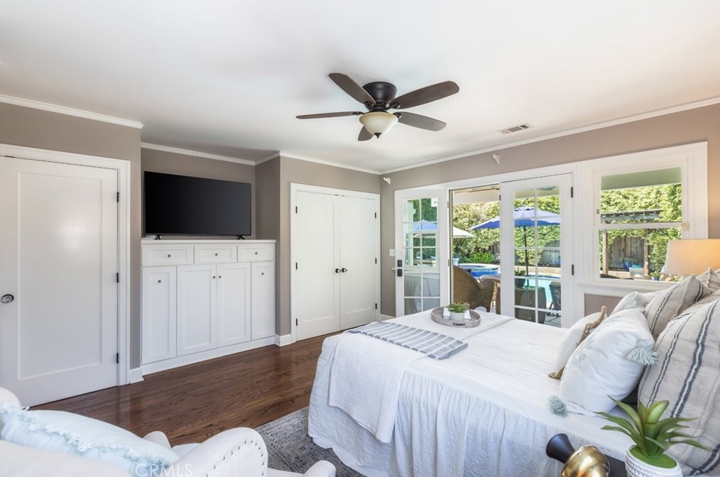 3615 Lime Ave, Long Beach CA  90807-4143 exterior