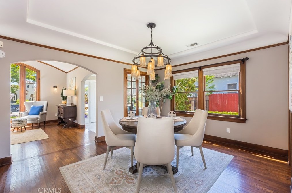 3615 Lime Ave, Long Beach CA  90807-4143 exterior