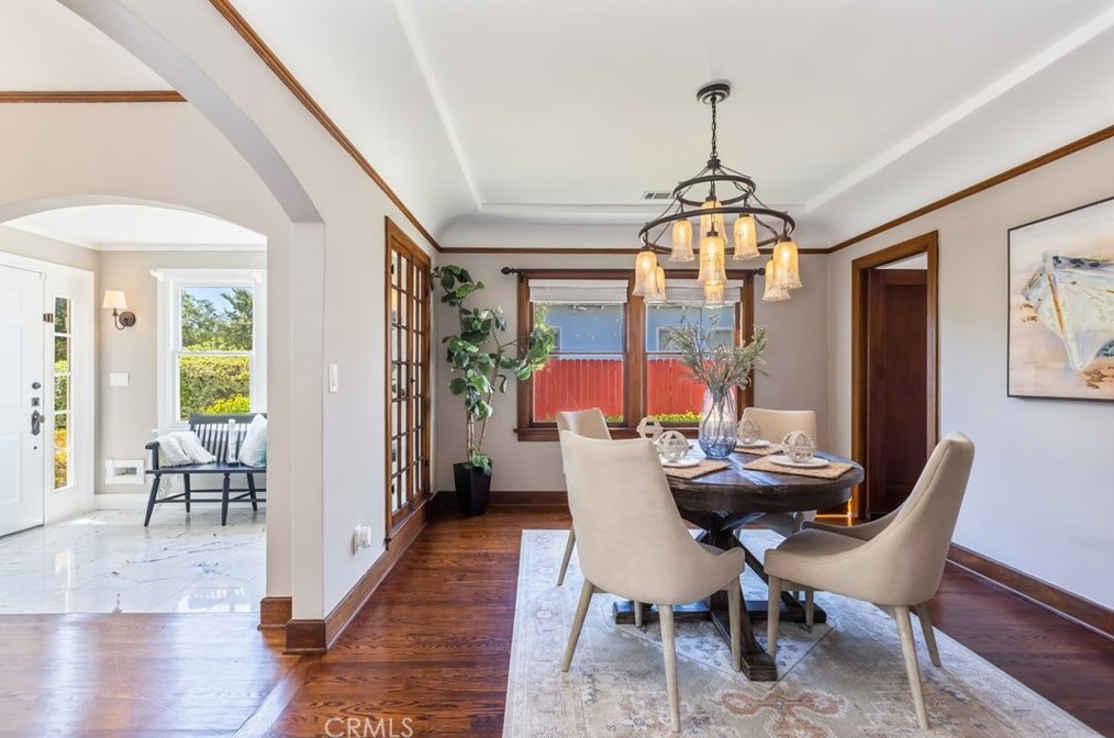 3615 Lime Ave, Long Beach CA  90807-4143 exterior