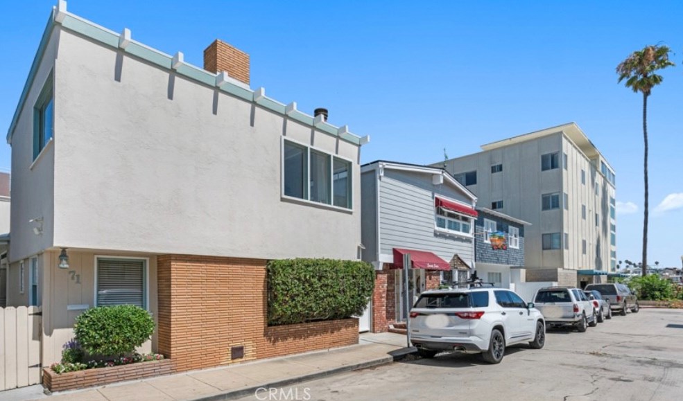 71 63rd Pl, Long Beach, CA 90803