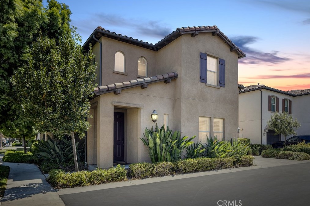 209 Firefly, Irvine, CA 92618