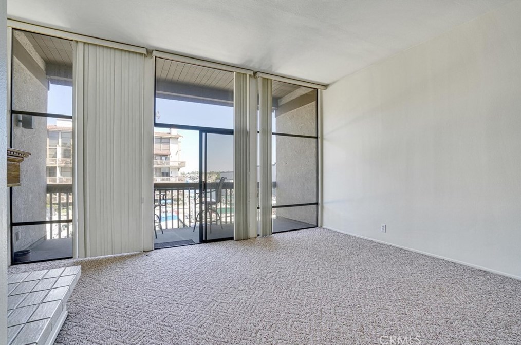 7235 Marina Pacifica Dr, Long Beach CA 90803-3899 exterior