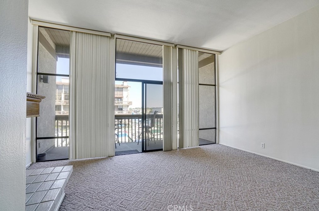 7235 Marina Pacifica Dr, Long Beach CA 90803-3899 exterior