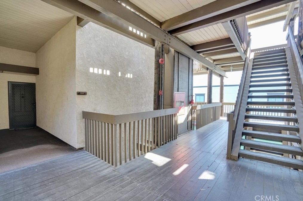 7235 Marina Pacifica Dr, Long Beach CA 90803-3899 exterior