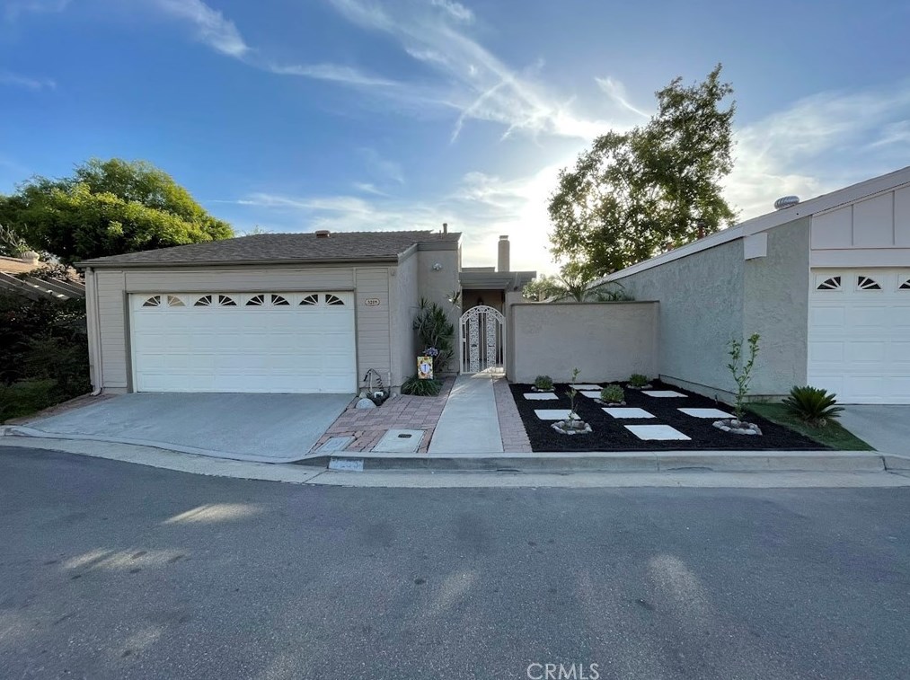 3205 Kingswood Ct, Fullerton, CA 92835