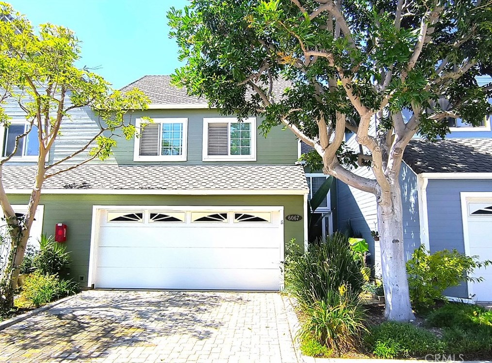 6067 Loynes Dr, Long Beach, CA 90803-2332