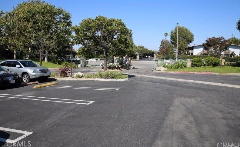 20555 S Vermont Ave #7, Torrance, CA 90502