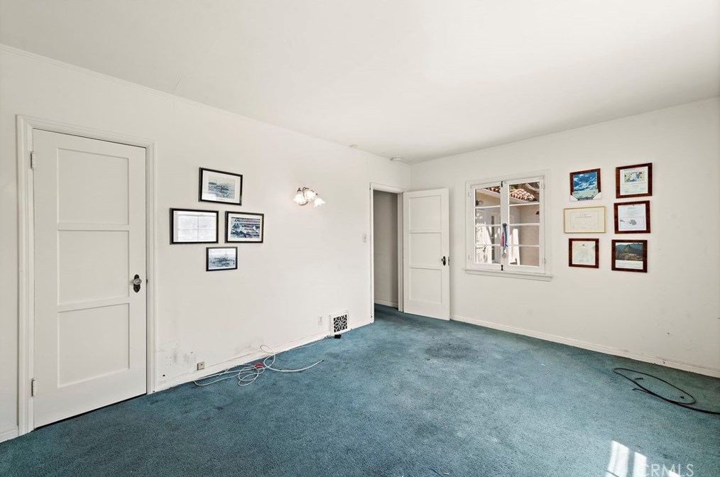 3925 California Ave, Long Beach CA  90807-3511 exterior