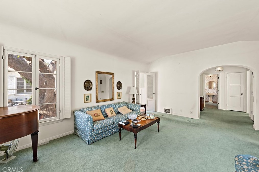 3925 California Ave, Long Beach CA  90807-3511 exterior