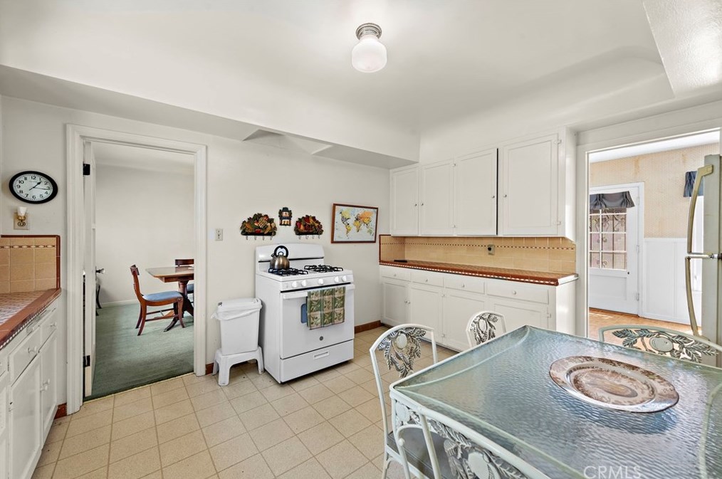 3925 California Ave, Long Beach CA  90807-3511 exterior