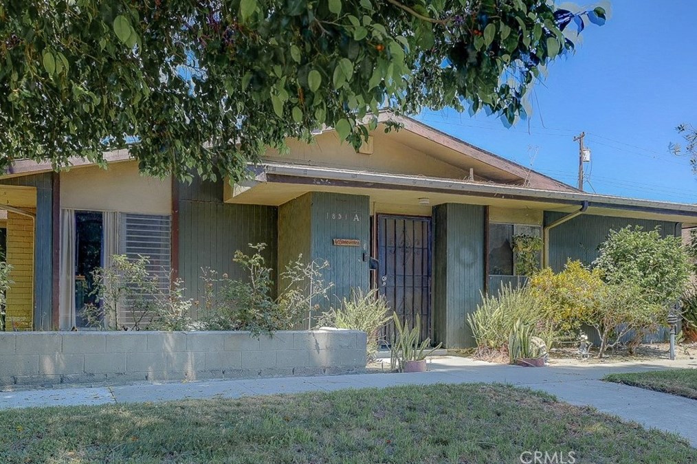 1851 W Glenoaks Ave #a, Anaheim, CA 92801